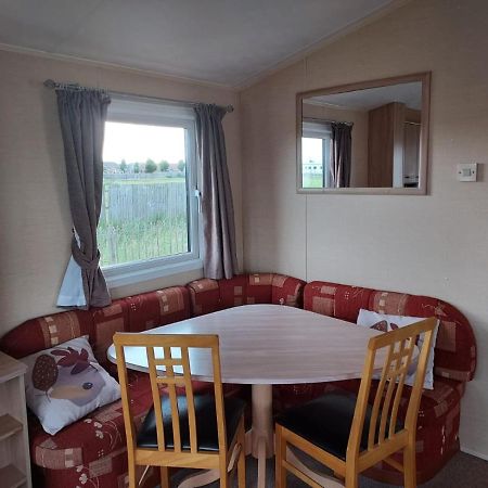 Апартаменты 6 Berth The Chase Инголдмелс Экстерьер фото